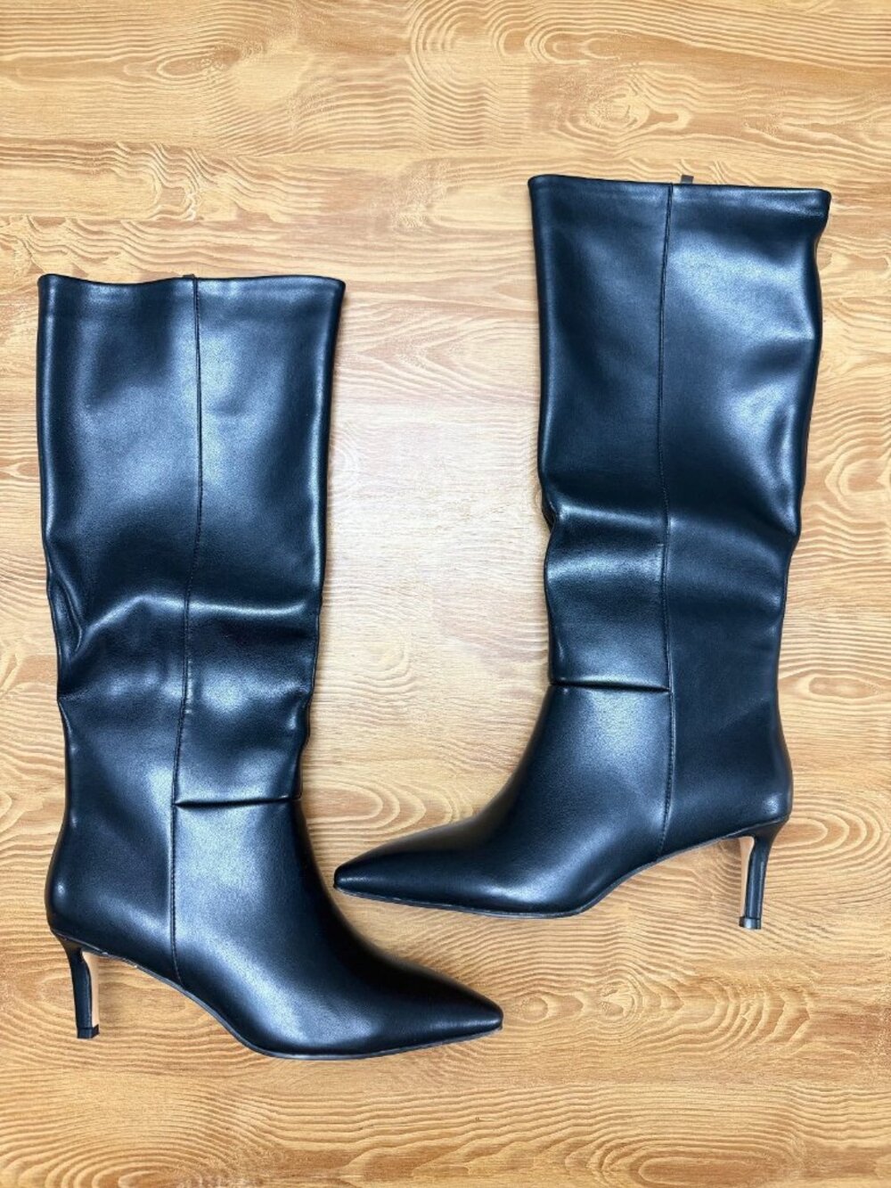 Wet Kiss Knee High Boots Matte Size 9.5 - 1461